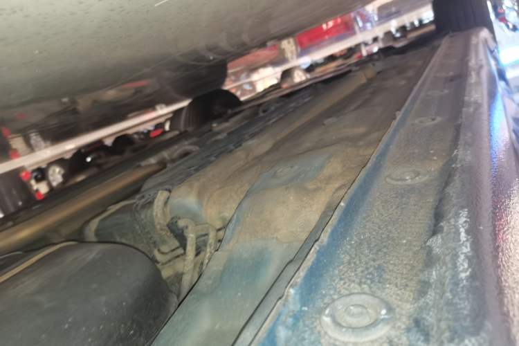 Used Hyundai Elantra 2021 1.5L CVT LUX Prestige Edition Left Side Sill