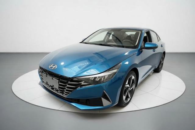 Hyundai Elantra 2021 1.5L CVT LUX Prestige Edition usado