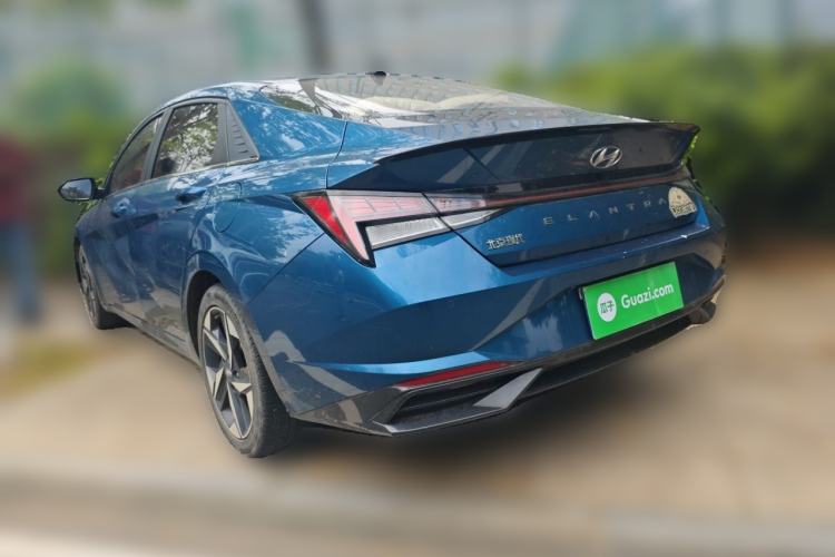 Used Hyundai Elantra 2021 1.5L CVT GLX Elite Edition Rear Left 45 Deg