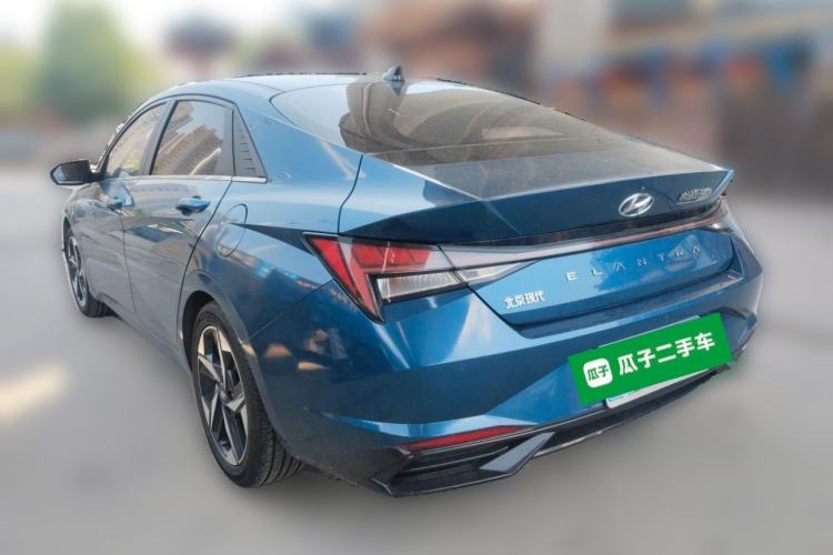 Used Hyundai Elantra 2021 1.5L CVT LUX Prestige Edition Rear Left 45 Deg