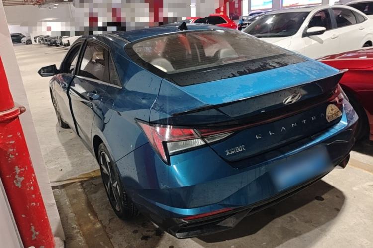 Used Hyundai Elantra 2021 1.5L CVT GLX Elite Edition Rear Left 45 Deg