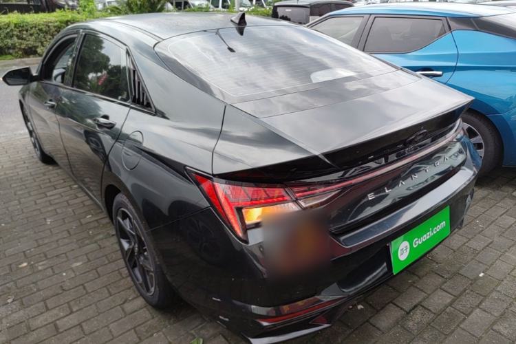 Used Hyundai Elantra 2021 1.5L CVT LUX Prestige Edition Rear Left 45 Deg