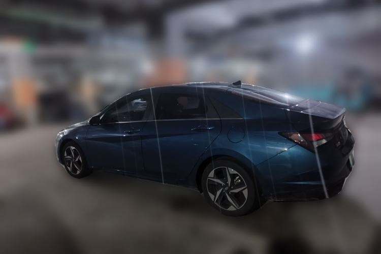 Used Hyundai Elantra 2021 1.5L CVT GLX Elite Edition Rear Left 45 Deg