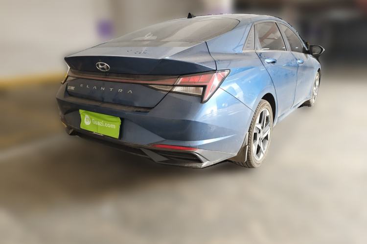 Used Hyundai Elantra 2021 1.5L CVT LUX Prestige Edition Rear Right 45 Deg