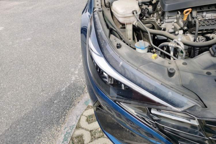 Used Hyundai Elantra 2021 240TGDi DCT TOP Flagship Edition Right Front Headlight
