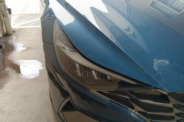 Used Hyundai Elantra 2021 1.5L CVT GLX Elite Edition Right Front Headlight