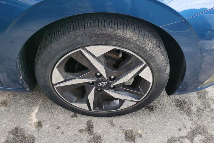 Used Hyundai Elantra 2021 240TGDi DCT TOP Flagship Edition Right Front Wheel Hub