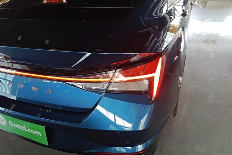 Used Hyundai Elantra 2021 1.5L CVT LUX Prestige Edition Right Rear Taillight