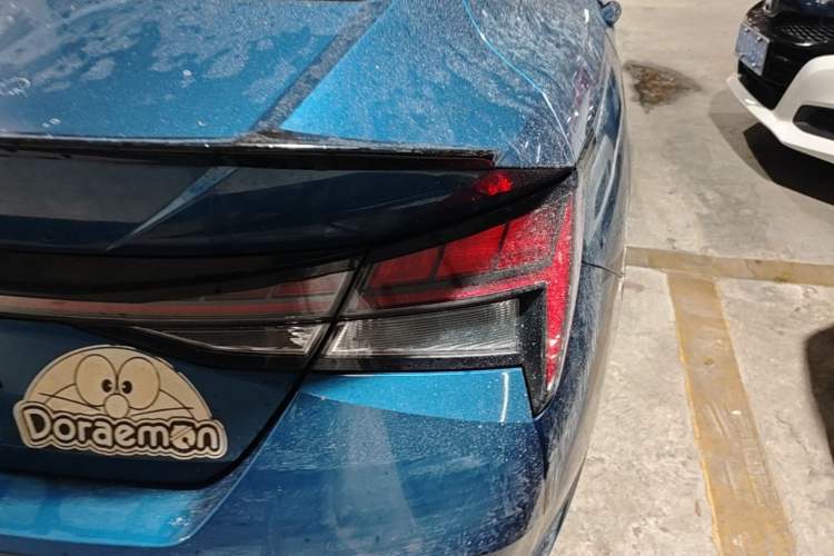 Used Hyundai Elantra 2021 1.5L CVT GLX Elite Edition Right Rear Taillight