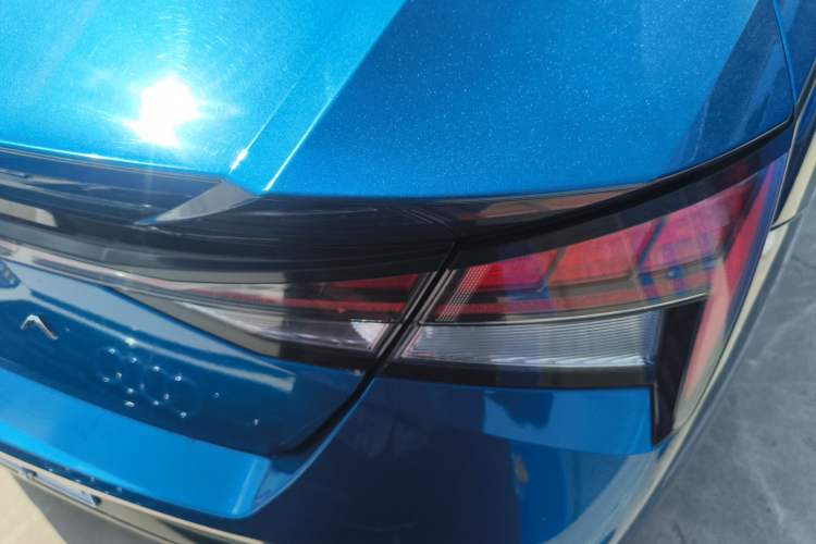 Used Hyundai Elantra 2021 1.5L CVT LUX Prestige Edition Right Rear Taillight
