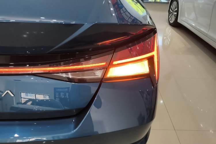 Used Hyundai Elantra 2021 1.5L CVT GLX Elite Edition Right Rear Taillight