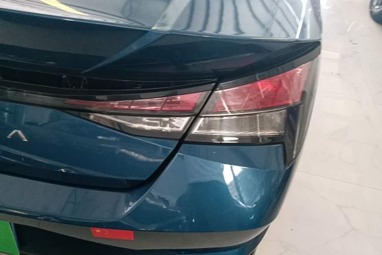 Used Hyundai Elantra 2021 1.5L CVT GLX Elite Edition Right Rear Taillight