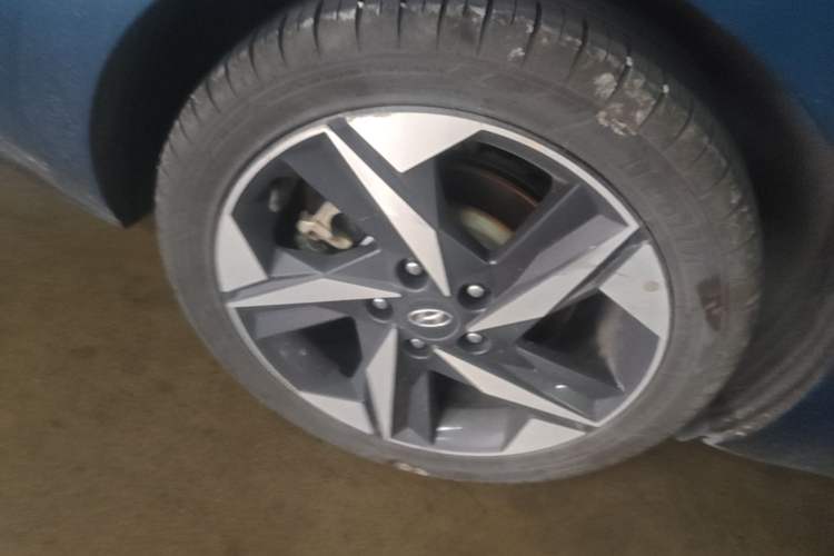 Used Hyundai Elantra 2021 1.5L CVT LUX Prestige Edition Right Rear Wheel Hub
