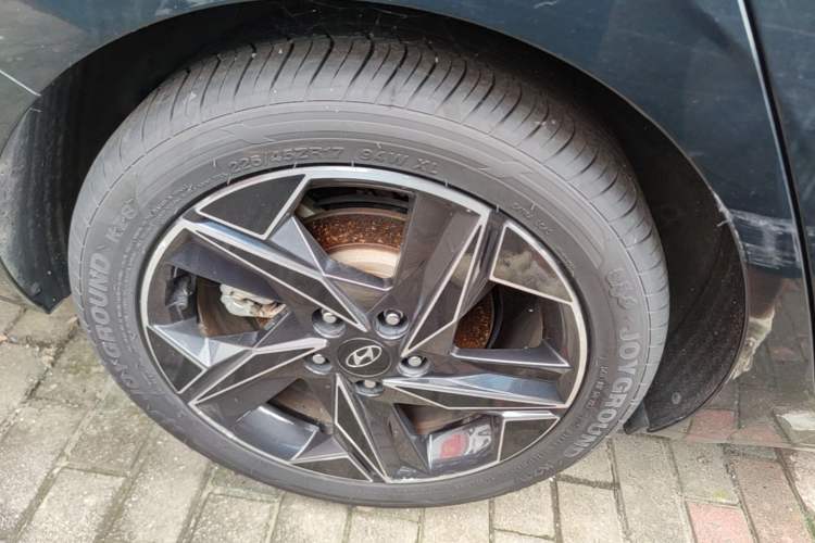 Used Hyundai Elantra 2021 1.5L CVT LUX Prestige Edition Right Rear Wheel Hub
