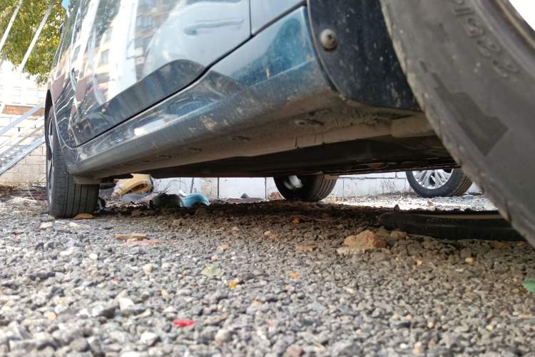 Used Hyundai Elantra 2021 1.5L CVT LUX Prestige Edition Right Side Sill