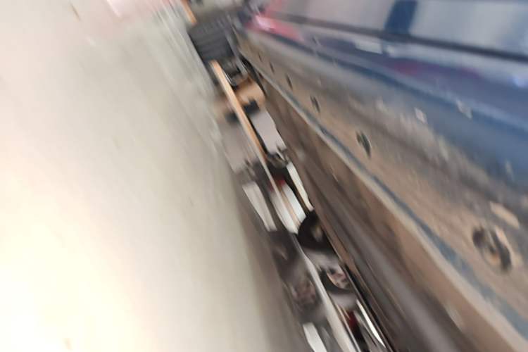 Used Hyundai Elantra 2021 1.5L CVT LUX Prestige Edition Right Side Sill