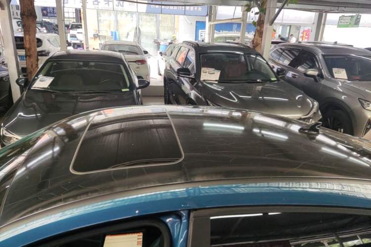 Used Hyundai Elantra 2021 1.5L CVT LUX Prestige Edition Roof