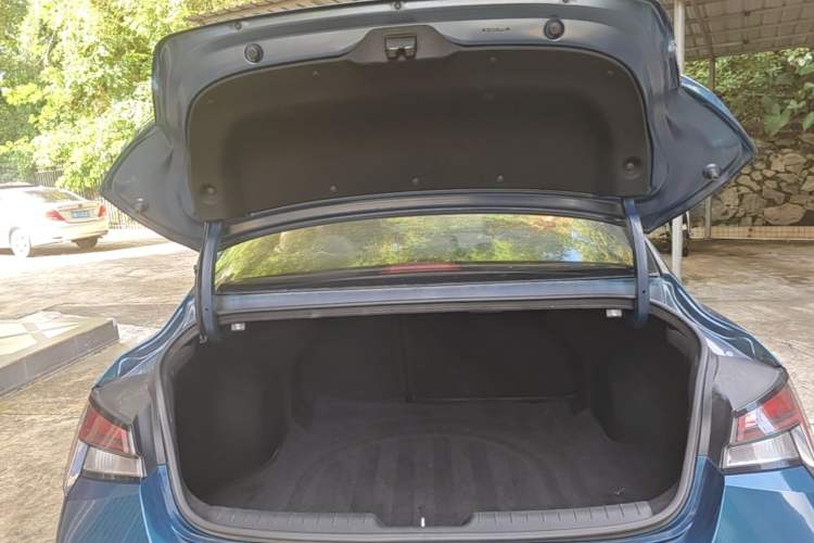 Used Hyundai Elantra 2021 240TGDi DCT TOP Flagship Edition Trunk