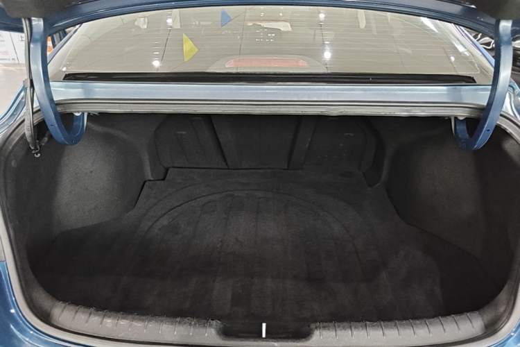 Used Hyundai Elantra 2021 1.5L CVT GLX Elite Edition Trunk
