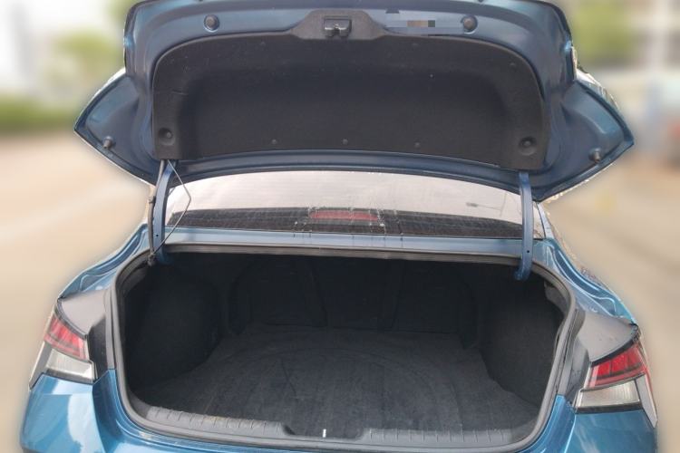 Used Hyundai Elantra 2021 1.5L CVT LUX Prestige Edition Trunk