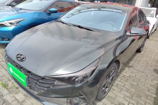 Used Hyundai Elantra 2021 1.5L CVT LUX Prestige Edition