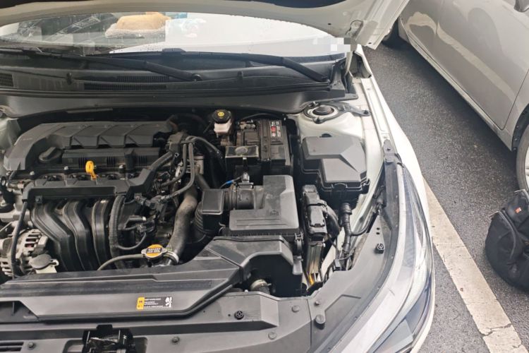 Used Hyundai Elantra 2021 1.5L CVT TOP Flagship Edition Engine Bay Left