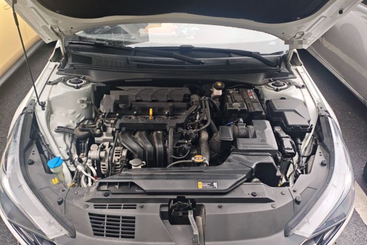 Used Hyundai Elantra 2021 1.5L CVT TOP Flagship Edition Engine Bay