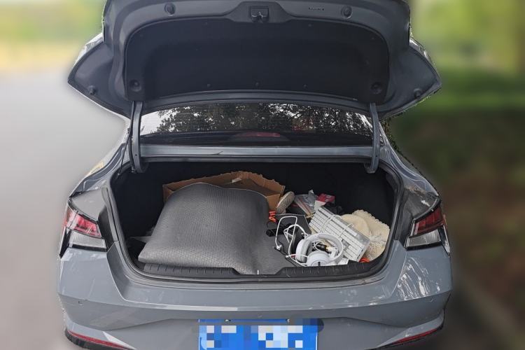 Used Hyundai Elantra 2021 240TGDi DCT LUX Prestige Edition Trunk