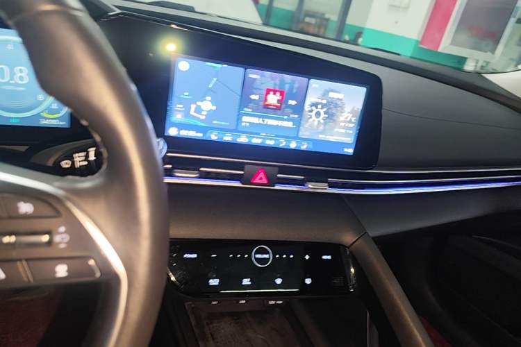Used Hyundai Elantra 2021 1.5L CVT TOP Flagship Edition Audio And AC Panel