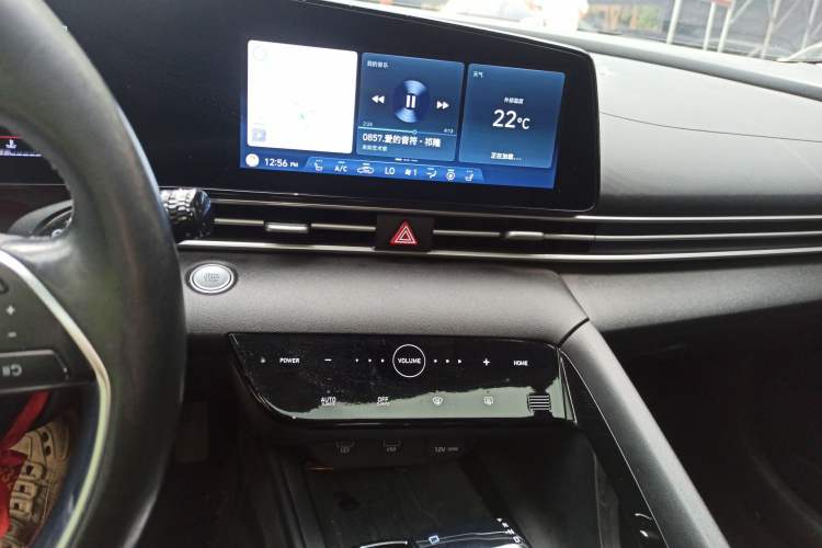 Used Hyundai Elantra 2021 1.5L CVT LUX Prestige Edition Audio And AC Panel