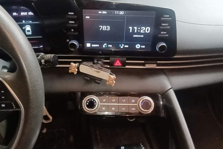 Used Hyundai Elantra 2021 1.5L CVT GLS Leading Edition Audio And AC Panel