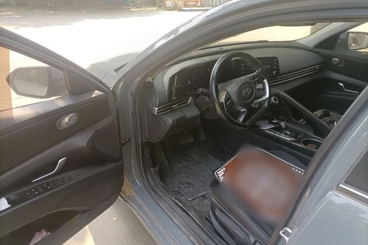 Used Hyundai Elantra 2021 1.5L CVT GLX Elite Edition Driver Seat