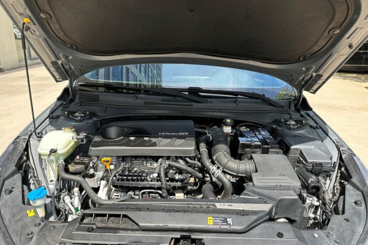 Used Hyundai Elantra 2021 240TGDi DCT LUX Prestige Edition Engine Bay