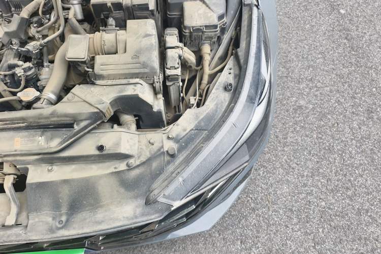 Used Hyundai Elantra 2021 1.5L CVT GLX Elite Edition Engine Bay Left