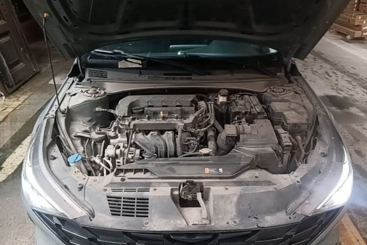 Used Hyundai Elantra 2021 1.5L CVT GLS Leading Edition Engine Bay