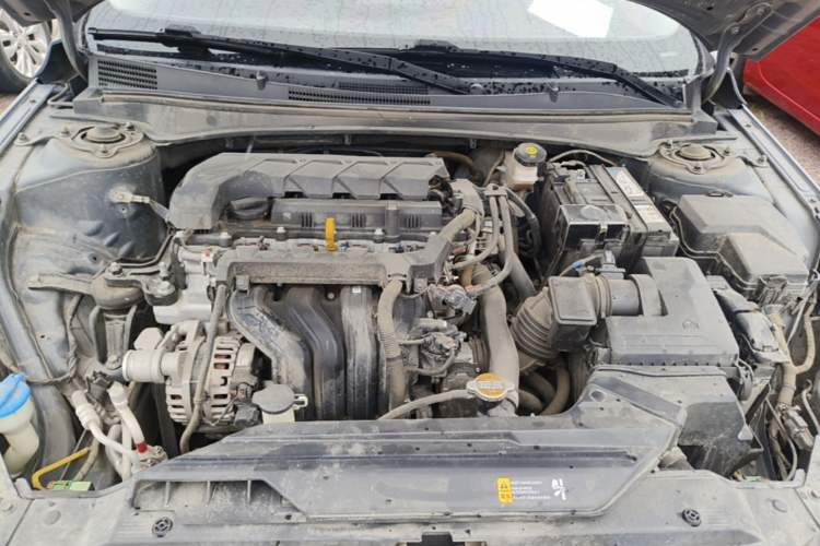 Used Hyundai Elantra 2021 1.5L CVT GLX Elite Edition Engine Bay