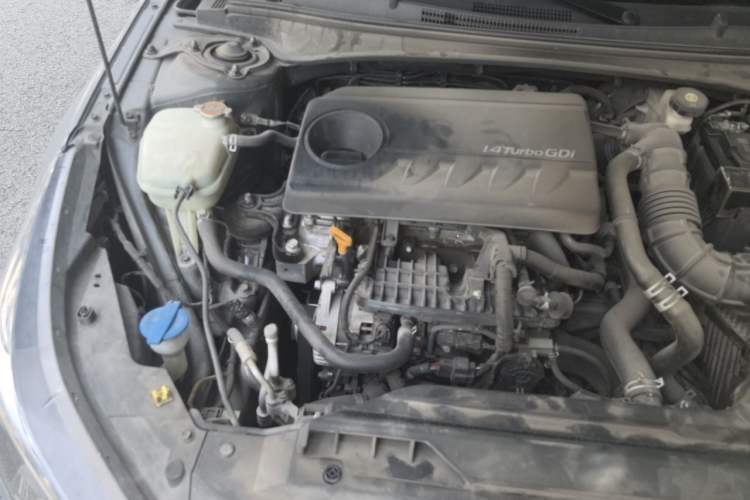 Used Hyundai Elantra 2021 240TGDi DCT LUX Prestige Edition Engine Bay Right