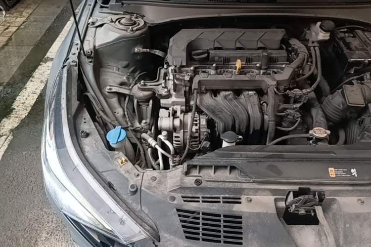 Used Hyundai Elantra 2021 1.5L CVT GLS Leading Edition Engine Bay Right