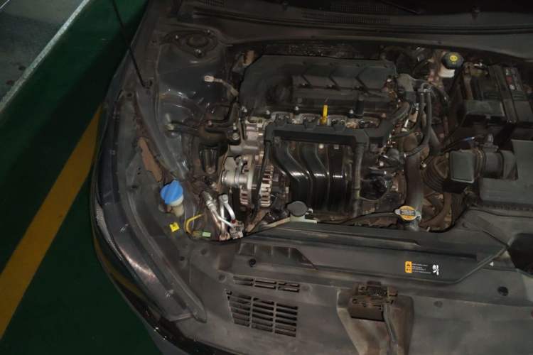 Used Hyundai Elantra 2021 1.5L CVT LUX Prestige Edition Engine Bay Right