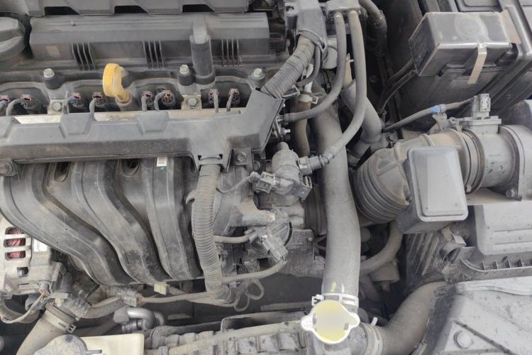 Used Hyundai Elantra 2021 1.5L CVT LUX Prestige Edition Engine Bay
