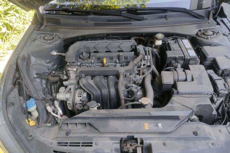 Used Hyundai Elantra 2021 1.5L CVT LUX Prestige Edition Engine Bay