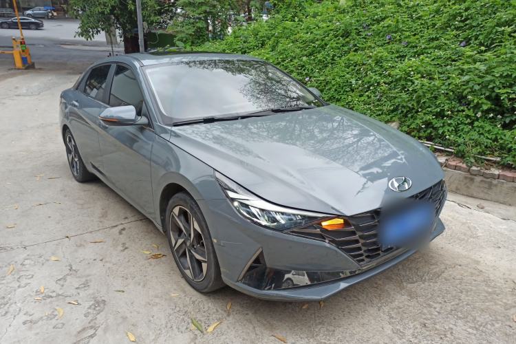 Used Hyundai Elantra 2021 1.5L CVT LUX Prestige Edition Exterior 1