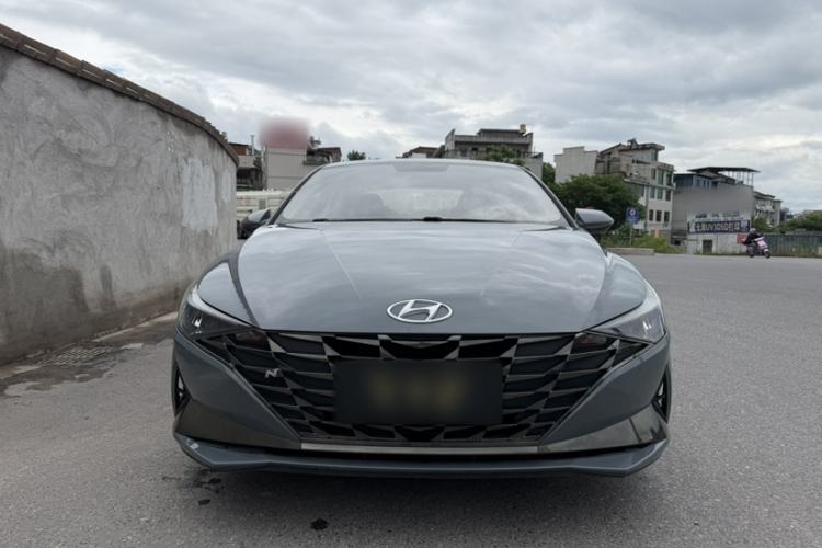 Used Hyundai Elantra 2021 1.5L CVT GLX Elite Edition Exterior 1