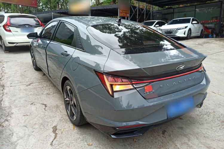 Used Hyundai Elantra 2021 1.5L CVT LUX Prestige Edition Exterior 2