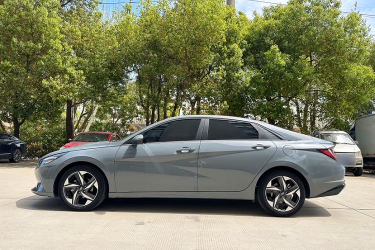 Used Hyundai Elantra 2021 240TGDi DCT LUX Prestige Edition Exterior 2