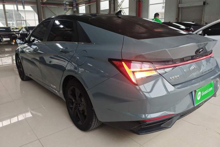 Used Hyundai Elantra 2021 1.5L CVT LUX Prestige Edition Exterior 2