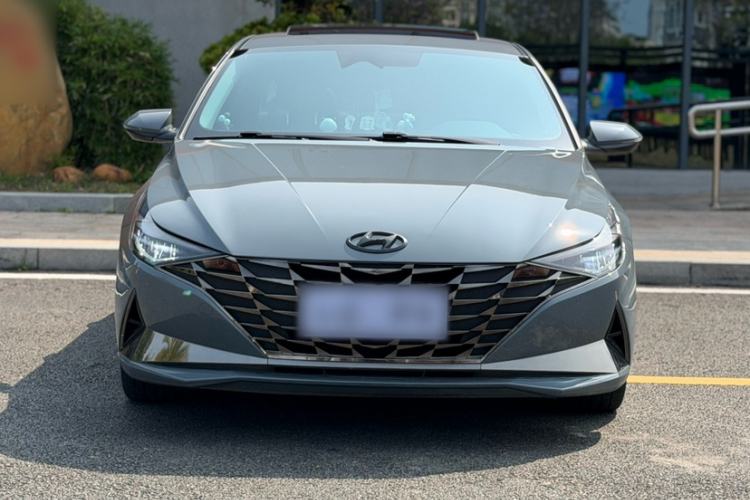 Used Hyundai Elantra 2021 1.5L CVT LUX Prestige Edition Exterior 8