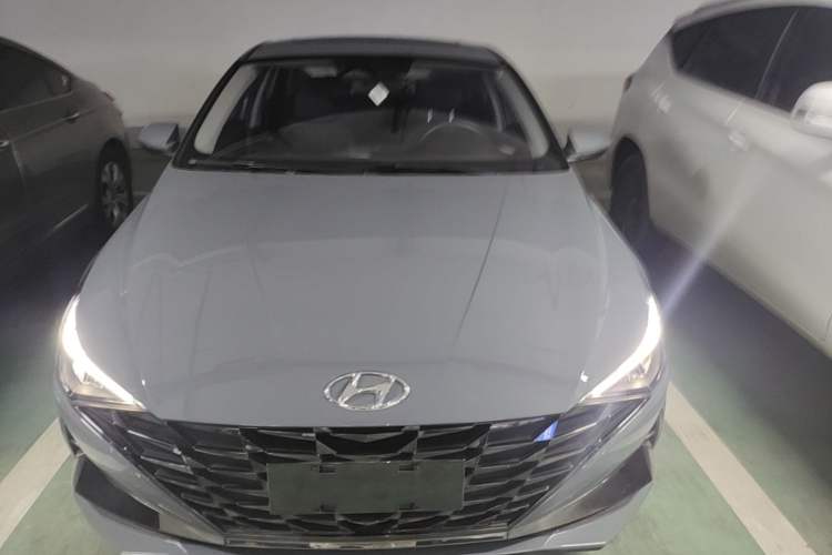 Used Hyundai Elantra 2021 1.5L CVT LUX Prestige Edition Front