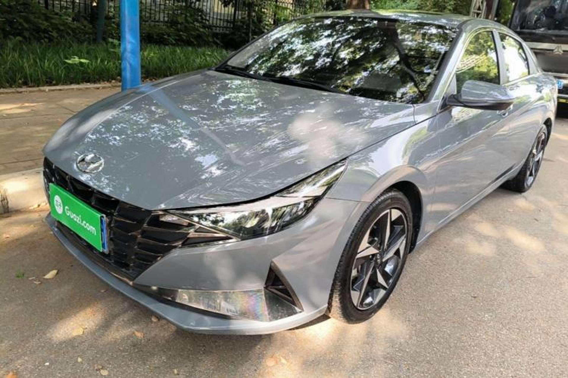 Used Hyundai Elantra 2021 1.5L CVT GLX Elite Edition Front Left 45 Deg