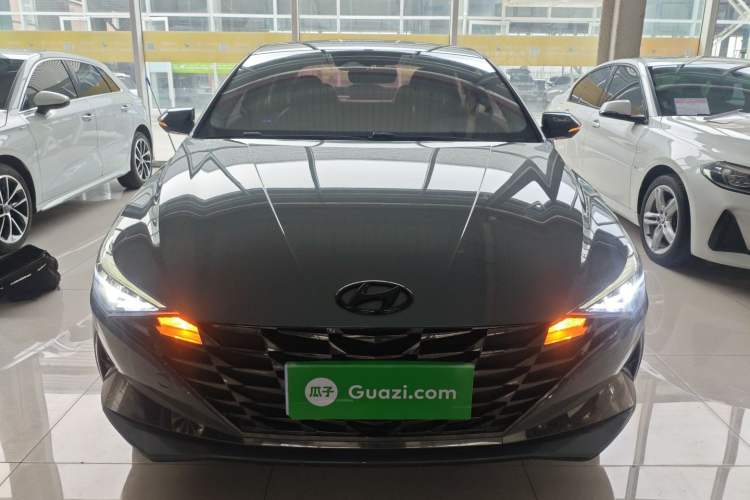Used Hyundai Elantra 2021 1.5L CVT LUX Prestige Edition Front